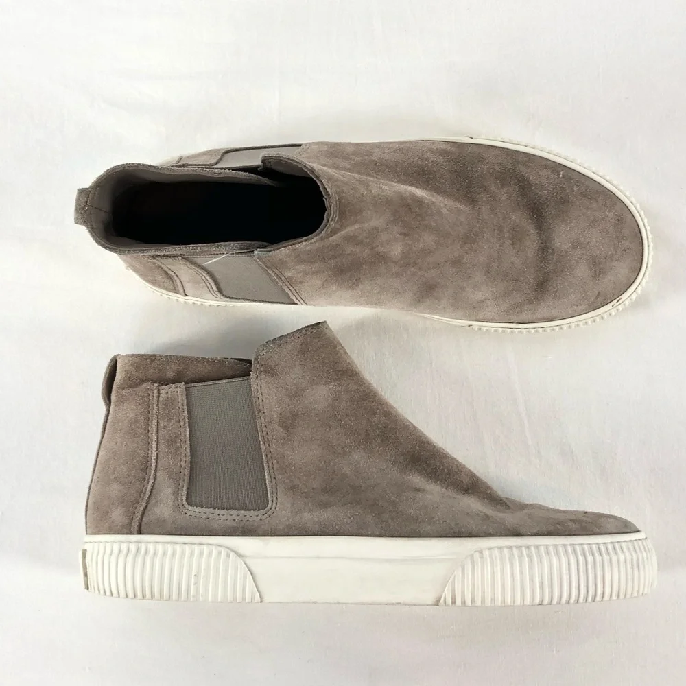 Vince Kelowna Suede Hightop Sneaker in Woodsmoke Size 6.5‎